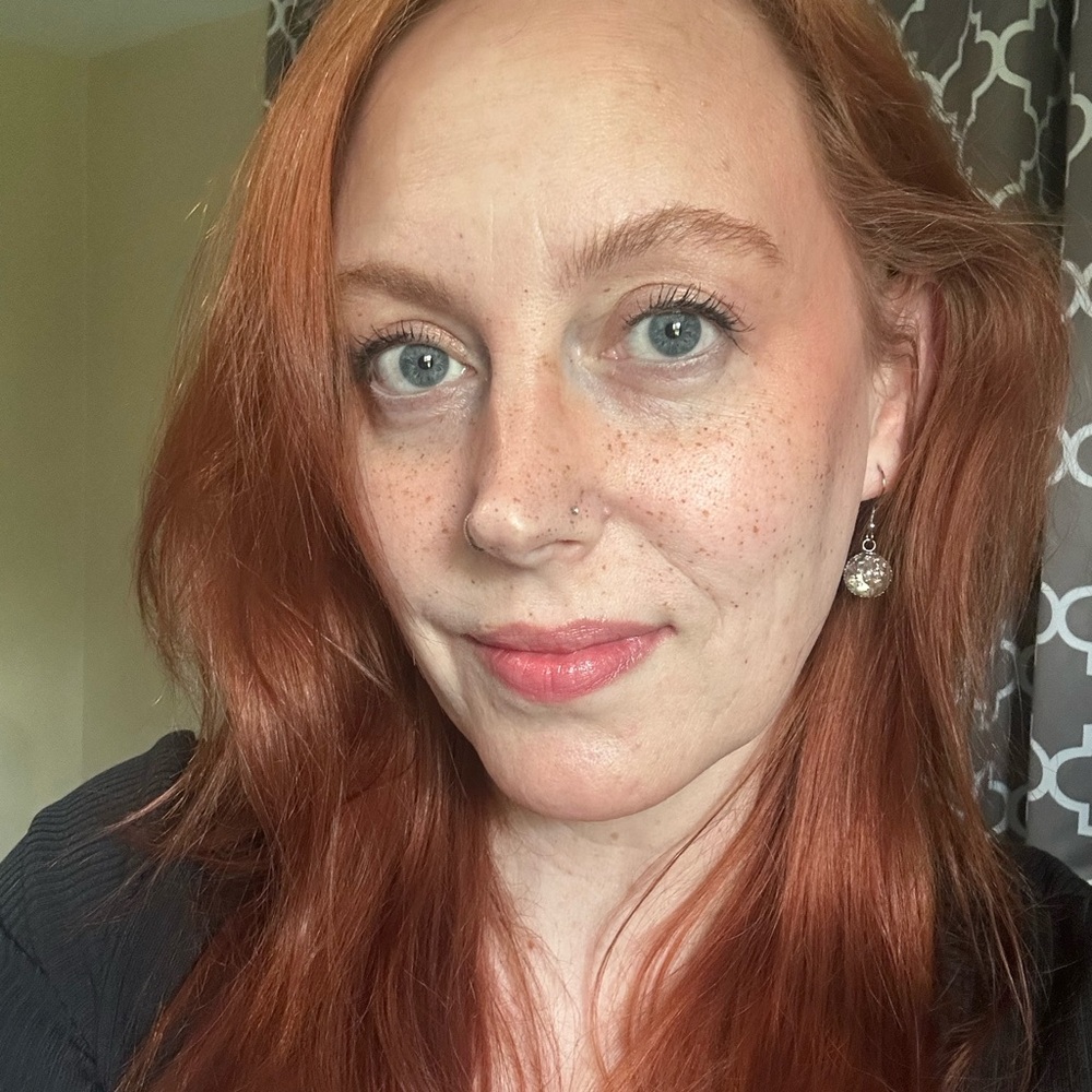 Meet your Posher, Amanda